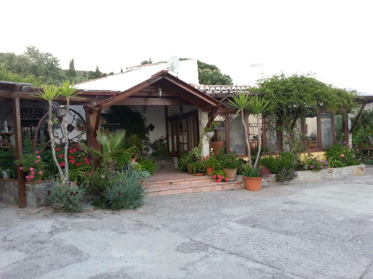 Cortijo-La Loma Villa โมตริล ภายนอก รูปภาพ
